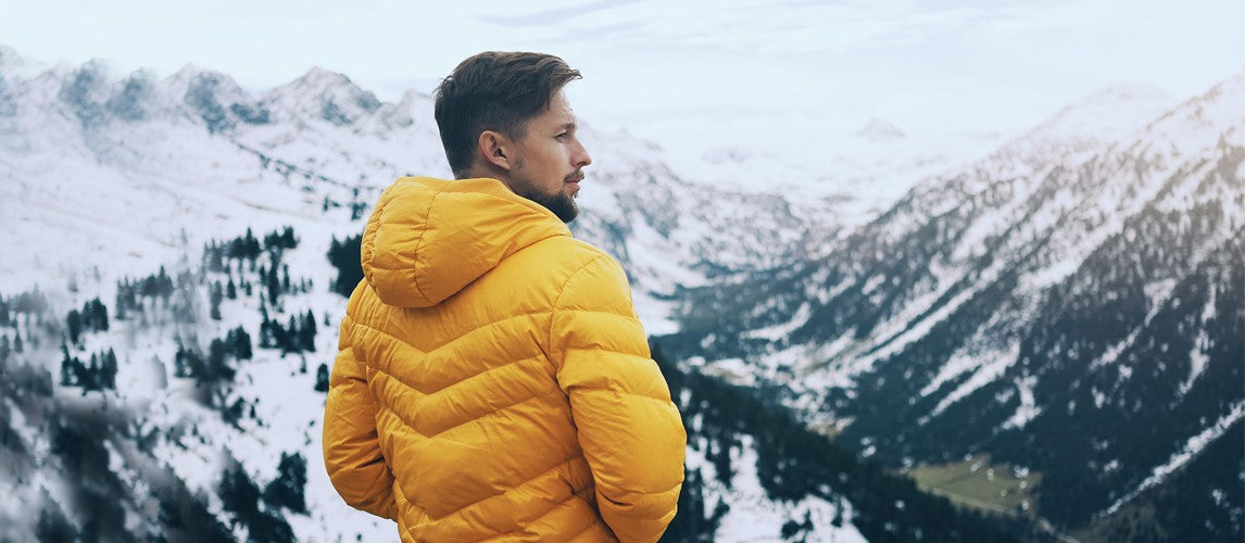 Here are five advantages to owning a good winter jacket for men.