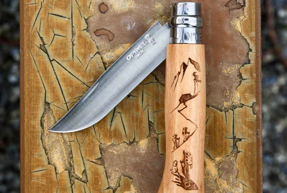 Opinel N°08 Engraved Hiking