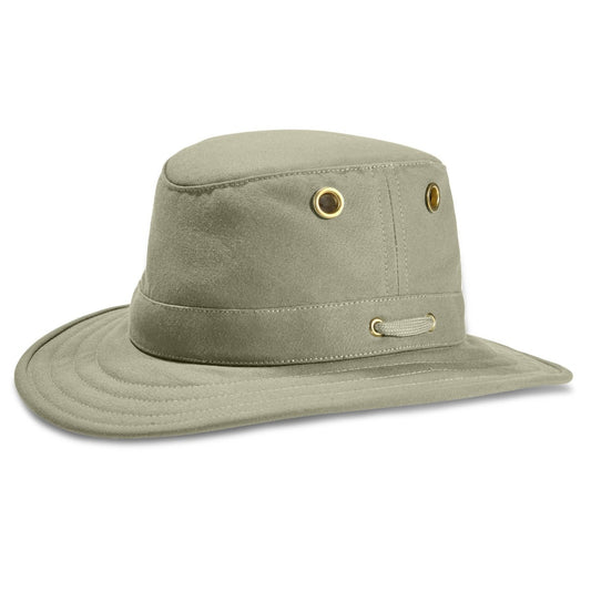 Curved Brim Hat