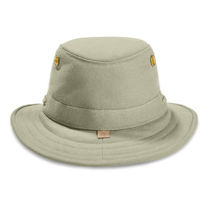 Curved Brim Hat